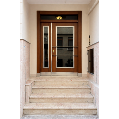 Üsküdar Aile apartman kapısı  D-540